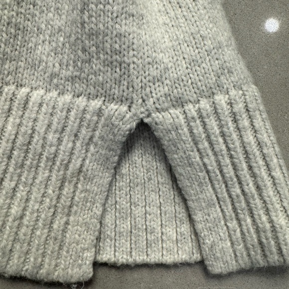 Loft ~ Wool Blend Striped Sweater Gray Purple Green Size Medium - Picture 6 of 8